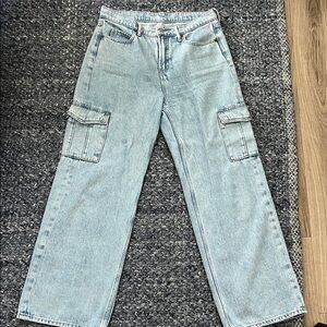 Old Navy Extra High Rise Sky-Hi Wide Leg Secret-Smooth Pockets Jeans